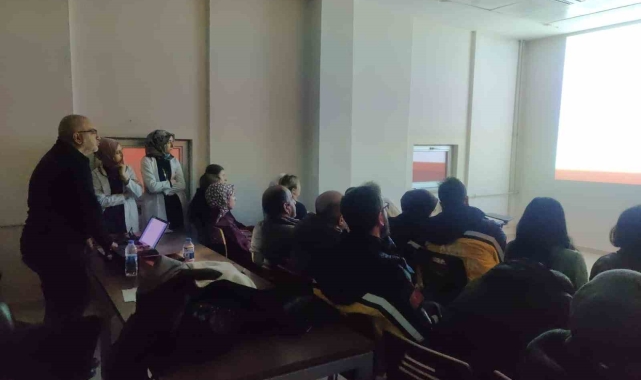 Erzincan'da "Tıbbi Atık Eğitimi" gerçekleştirildi