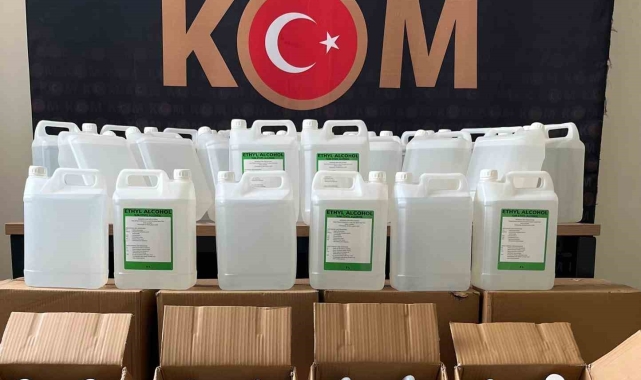 Erzurum'da 350 litre sahte etil alkol ele geçirildi