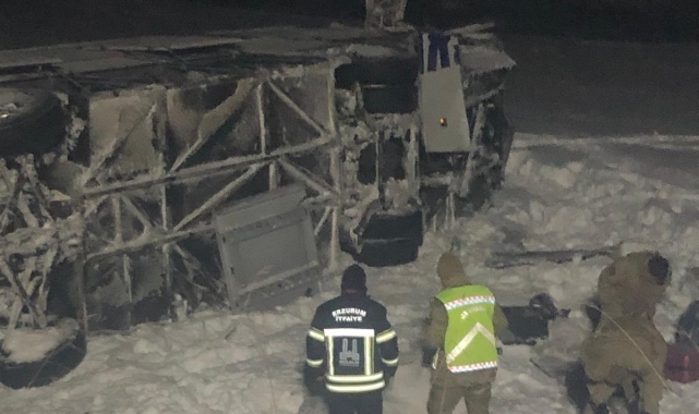 Erzurum'da trafik kazası: 38 yaralı