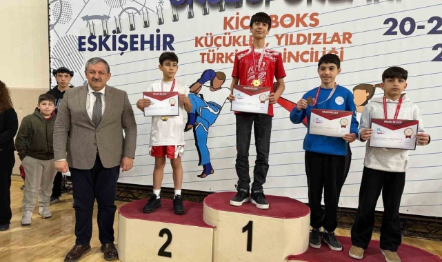 Erzurum&#039;un kicks boks başarısı