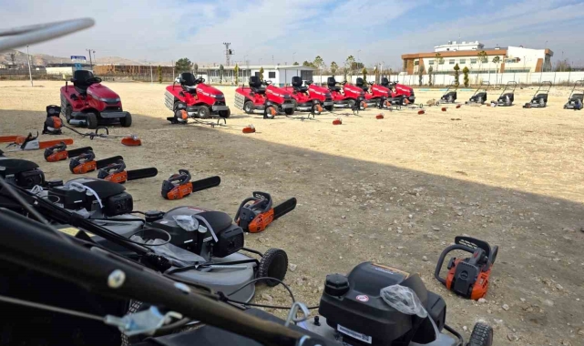 Eyyübiye Belediyesi makine ekipman kapasitesini arttırdı