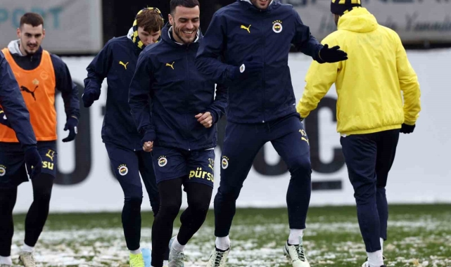 Fenerbahçe'de, Alanyaspor maçının hazırlıkları devam etti