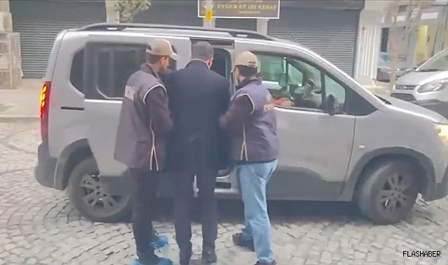 FETÖ'ye yönelik "Kıskaç-37" operasyonlarında 93 şüpheli gözaltına alındı