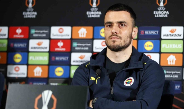 Filip Kostic: "Pozitif düşünce ile sahada olacağız"