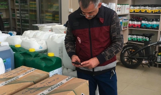 Gazipaşa'da gübre bayileri eş zamanlı olarak denetlendi