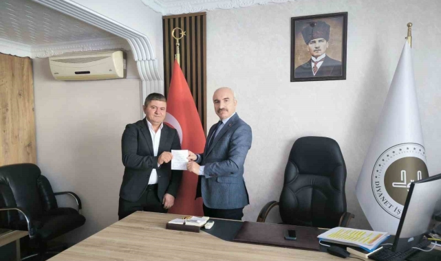 Gediz'de Kur'an Kursu inşaatına destekler devam ediyor