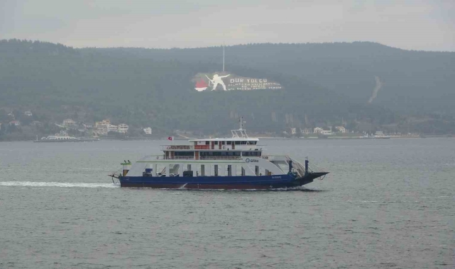 Gökçeada'ya tüm feribot seferleri iptal edildi