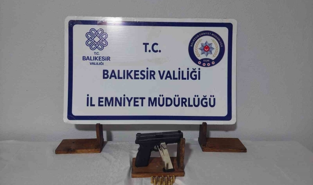 Gönen'de ruhsatsız silah operasyonu: Bir kişi yakalandı