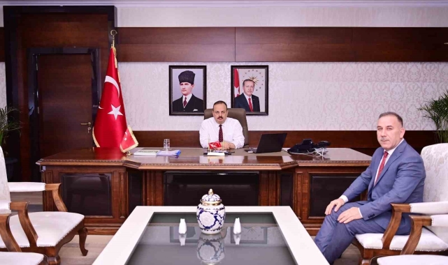 Görevine başlayan Yığmatepe'nin ilk durağı valilik oldu