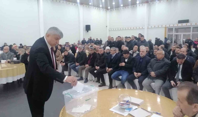 Gülüç'te Belediye Başkanlığı'na Sadık Kara seçildi
