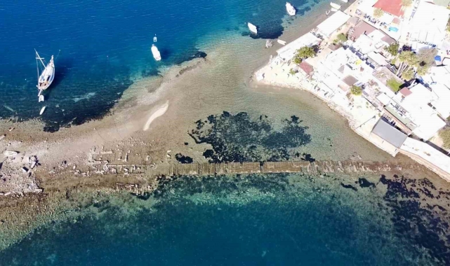Gümüşlük'te 3 bin 500 yıllık Kral Yolu gün yüzüne çıktı