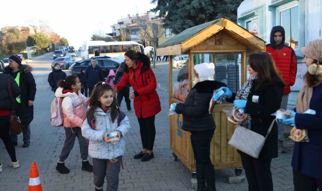 Güzelbahçe personelinden imece örneği