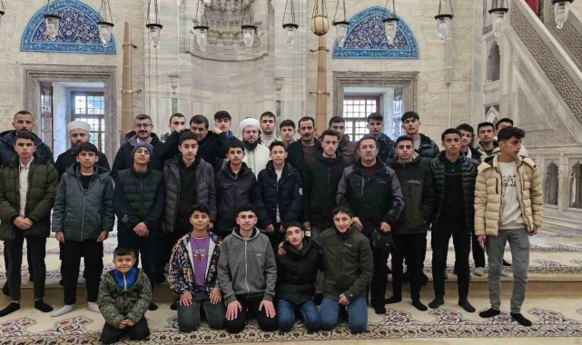 Hakkarili öğrenciler İstanbul gezisinden mutlu döndü