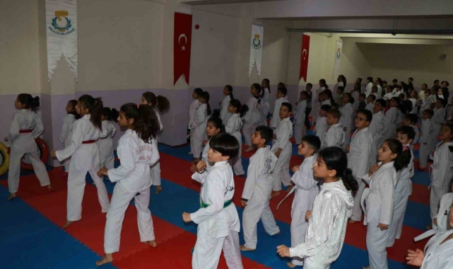 Haliliye&#039;de spora destek artıyor