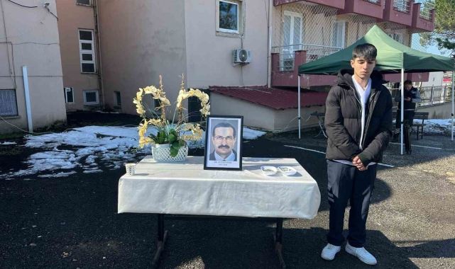 Hastasının öldürdüğü doktor 17. yılında da unutulmadı