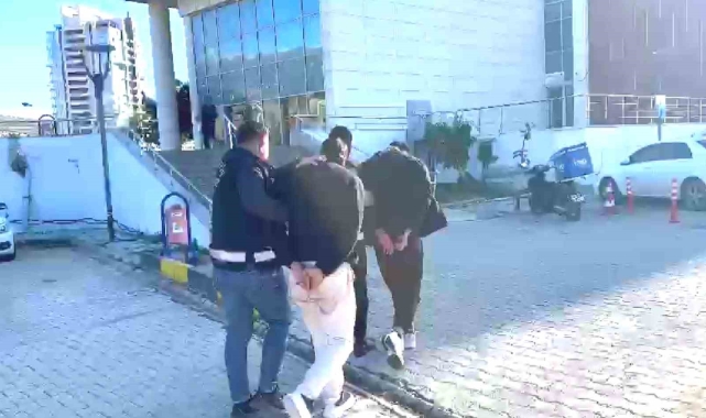 Hatay&#039;da 5 ile 28 yıl arası hapis cezasıyla aranan 4 kişi yakalandı