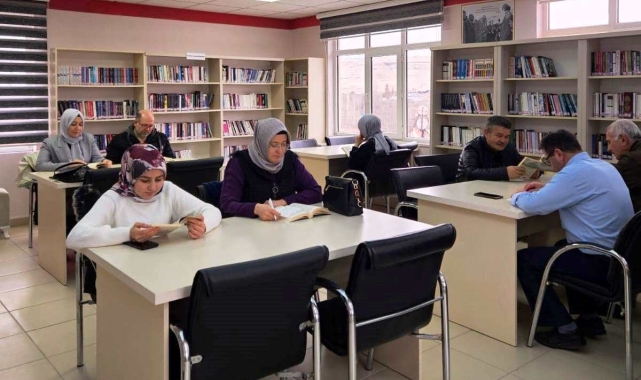 Hisarcık'ta kütüphane buluşmaları