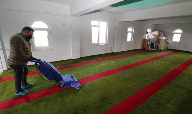 Honaz Belediyesi camileri Ramazan'a hazırlıyor
