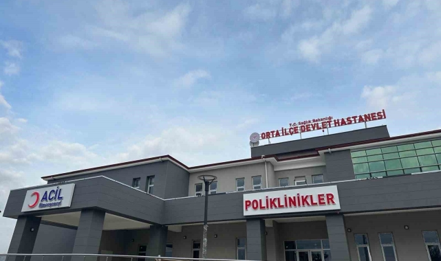 İlçe halkına konforlu ve nitelikli sağlık hizmeti sunacak hastane hizmete açıldı