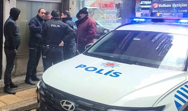 İzmir'den dilenmek için Bursa'ya geldi, zabıtalardan kaçamadı