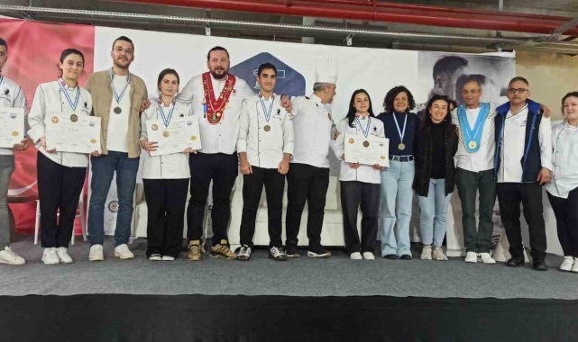 İzmirli öğrencilerden 9. Gastro Alanya Günleri'nde 14 altın madalya
