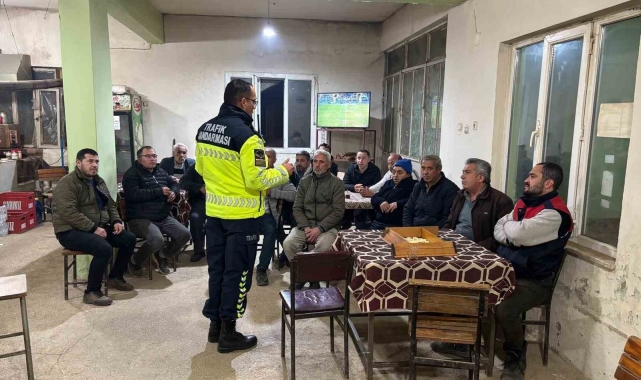 Jandarma'dan traktör sürücülerine bilgilendirme