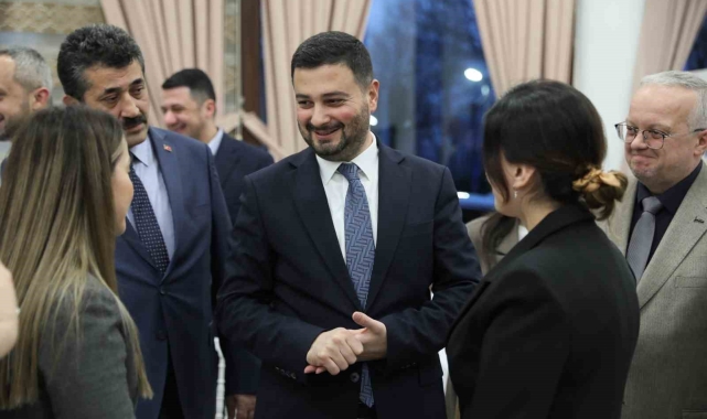 Kağıthane Belediye Başkanı Öztekin, yeni öğretmenlerle bir araya geldi