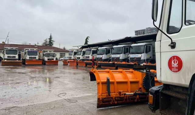 Kar yağışı uyarısı sonrası Keçiören Belediyesi teyakkuza geçti