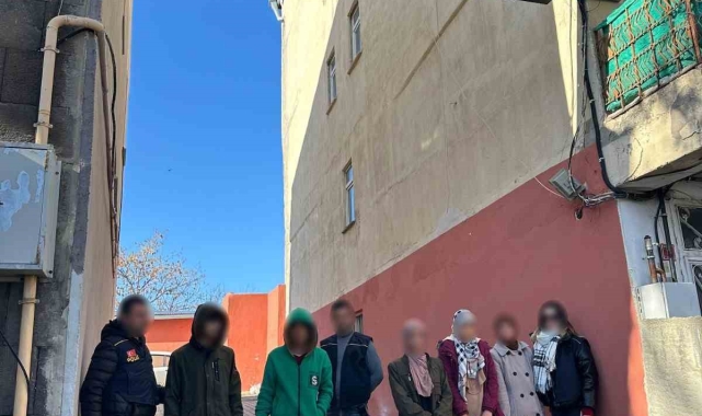 Kars'ta 5 düzensiz göçmen yakalandı
