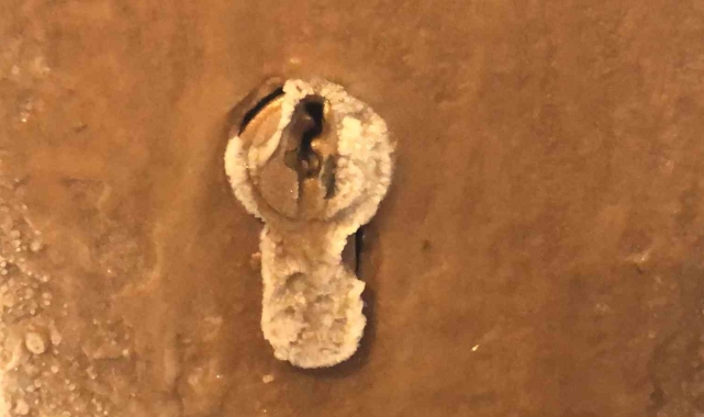 Kars'ta dondurucu soğuklar