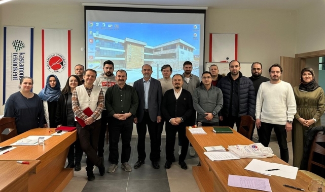 Kastamonu Üniversitesi'nden akademisyenlere yönelik proje hazırlama eğitimi