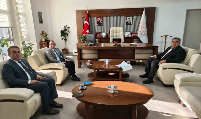 Kaymakam Yücel, ilçenin eğitim durumunu görüştü