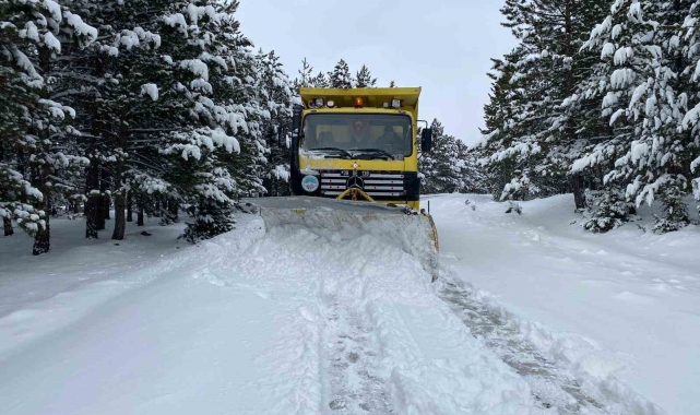 Kayseri'de 22 yol ulaşıma kapandı