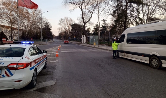 Kırklareli&#039;nde trafik denetimi: 431 sürücüye işlem yapıldı