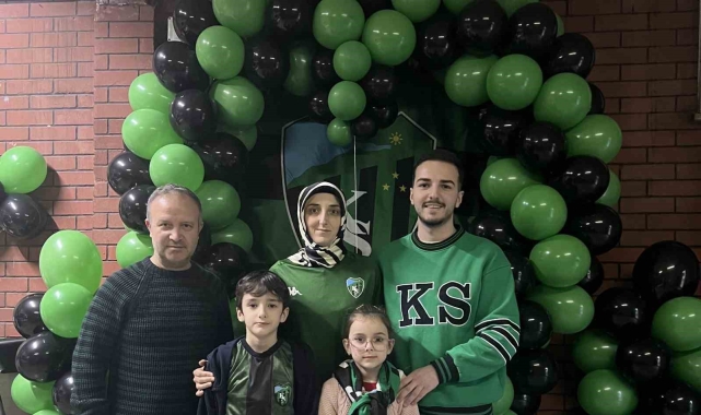 Kocaelispor'da taraftarlar, Sevgililer Günü'nde üyeliğe koştu