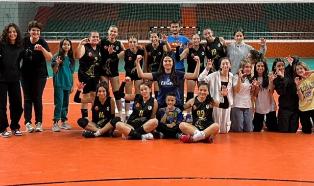 Köyceğiz'de Voleybol Kulübü 7'den 77'ye güçlü kadınlar yetiştiriyor
