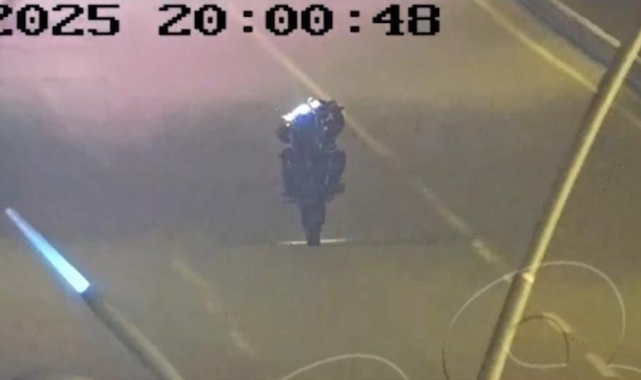 Kural ihlali yapan motosiklet sürücüsü KGYS'ye takıldı