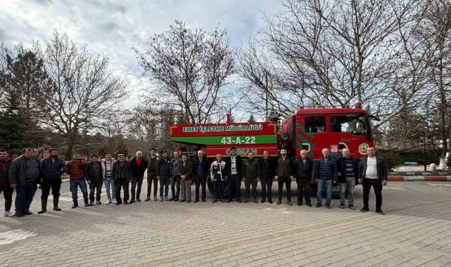 Kütahya'da 332 köyde 4 bin 114 vatandaşa "Orman yangınları ile mücadele yöntemleri" konulu eğitim