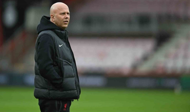 Liverpool Teknik Direktörü Arne Slot'a 2 maç ceza!