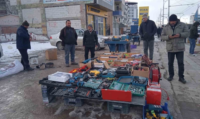 Malatya&#039;da bit pazarı esnafı yeni yer talep ediyor