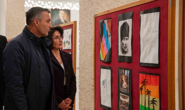 Manavgat'ta depremzede çocukların eserleri sergilendi