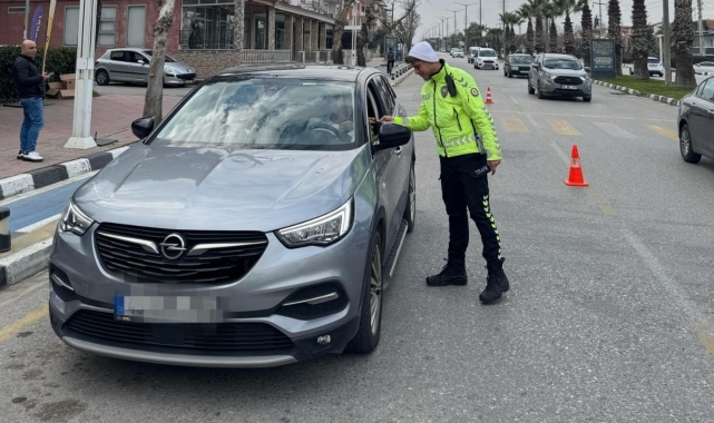 Manisa'da hem havadan hem karadan trafik denetimi