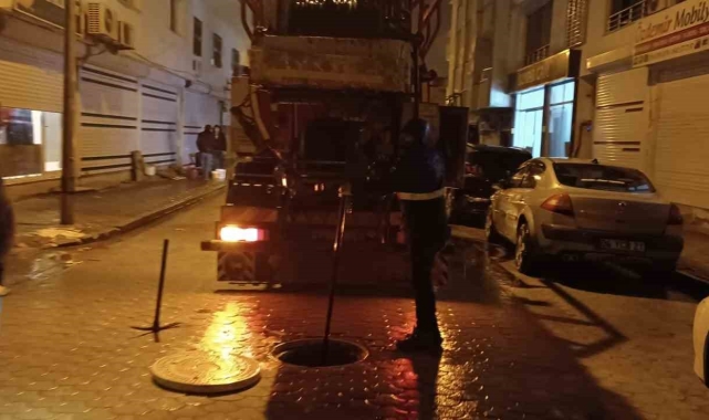 MARSU, gece boyunca yağış mesaisini sürdürdü