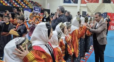 Mehmet Akif Ersoy Ortaokulu halk oyunlarında Adıyaman şampiyonu oldu