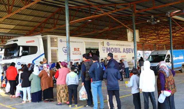 Mobil Aşevi ramazanda her akşam farklı mahallede bin kişilik yemek dağıtacak