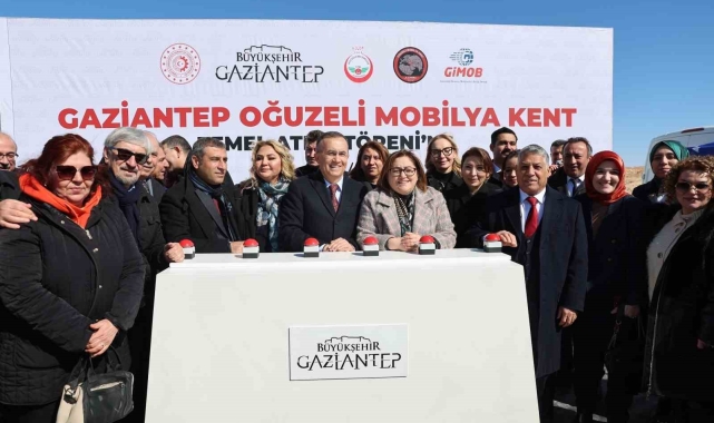 Mobilya Kent projesinin temeli atıldı
