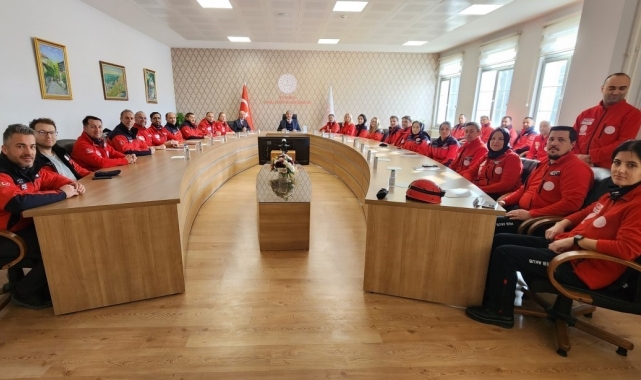 Müdür Yılmaz, AKUB ekibi ile bir araya geldi