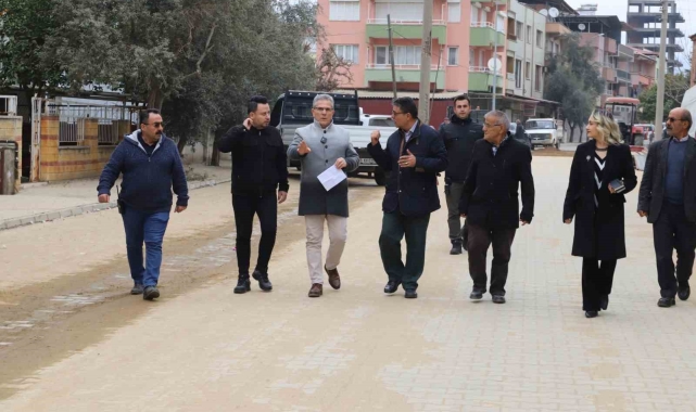 Nazilli Belediyesi Şirinevler Mahallesi'ndeki çalışmalarını sürdürüyor