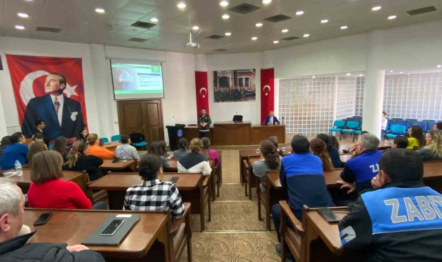 Nazilli Belediyesi'nden uyuşturucuyla mücadele semineri