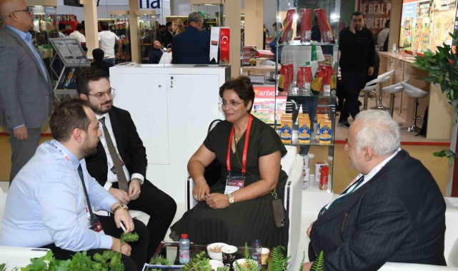 OBA Makarna Dubai'de dev iş anlaşmalarına imza attı